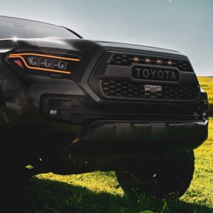 Toyota Tacoma LED Grill Light Kit - ORACLE Lighting - Pre-Runner Style - Tinted Lens - `16-`23